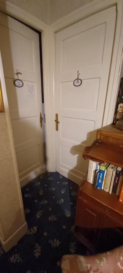 Chez Virginie - chambre du Bourg Lourdes Extérieur photo