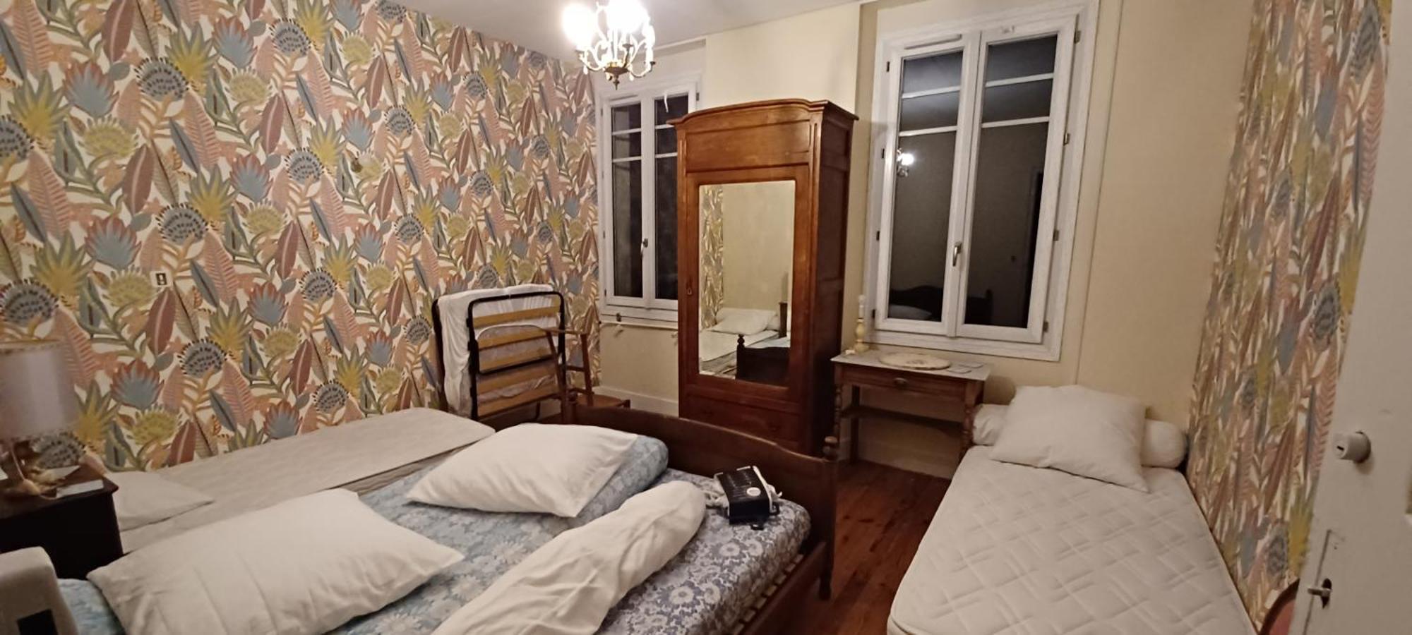 Chez Virginie - chambre du Bourg Lourdes Extérieur photo